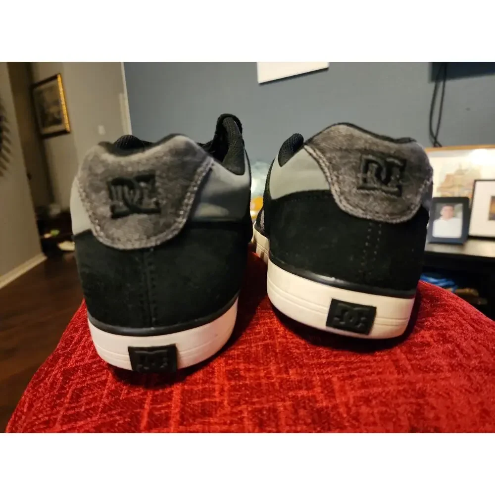 DC Pure Men's Skate Shoes Black/grey 9.5m
